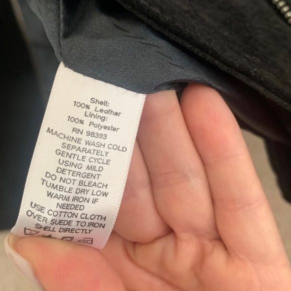 Dennis Basso Leather Jacket - Picture 9 of 9